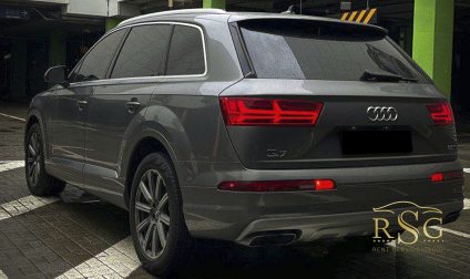 Audi Q7 2019 3.0 бензин 2