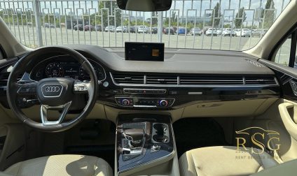 Audi Q7 2019 3.0 бензин 5